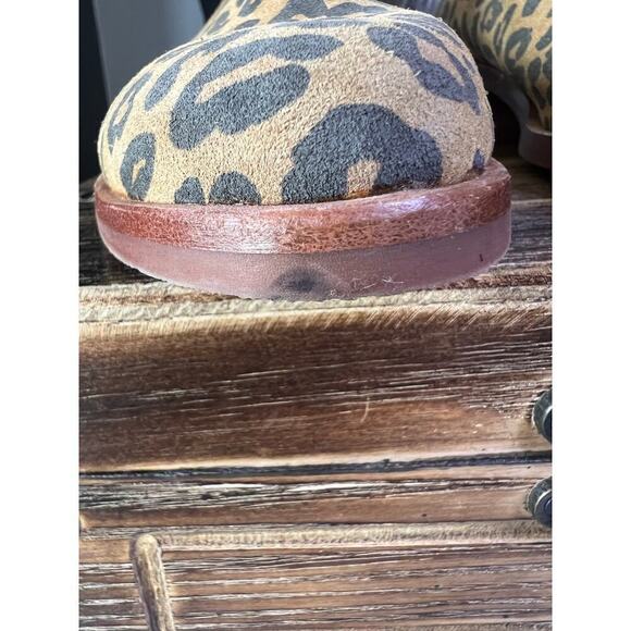 Soludos Leopard Print Suede Leather Booties - Picture 8 of 8
